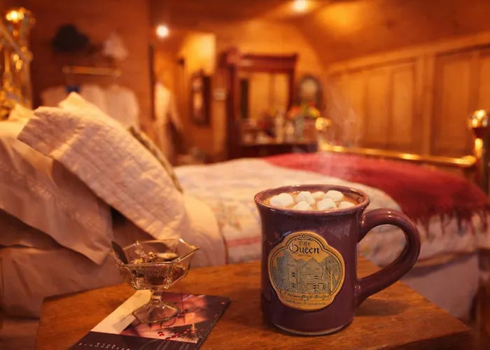 The Queen, A Victorian Bed & Breakfast